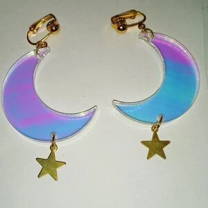 Moon and star clip ons‎